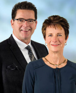 Woodbury MN REMAX Agents - John & Becky Durham