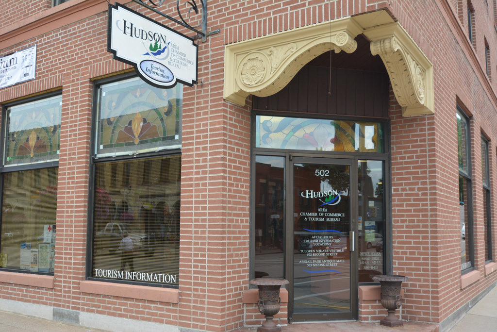 travel agency hudson wi