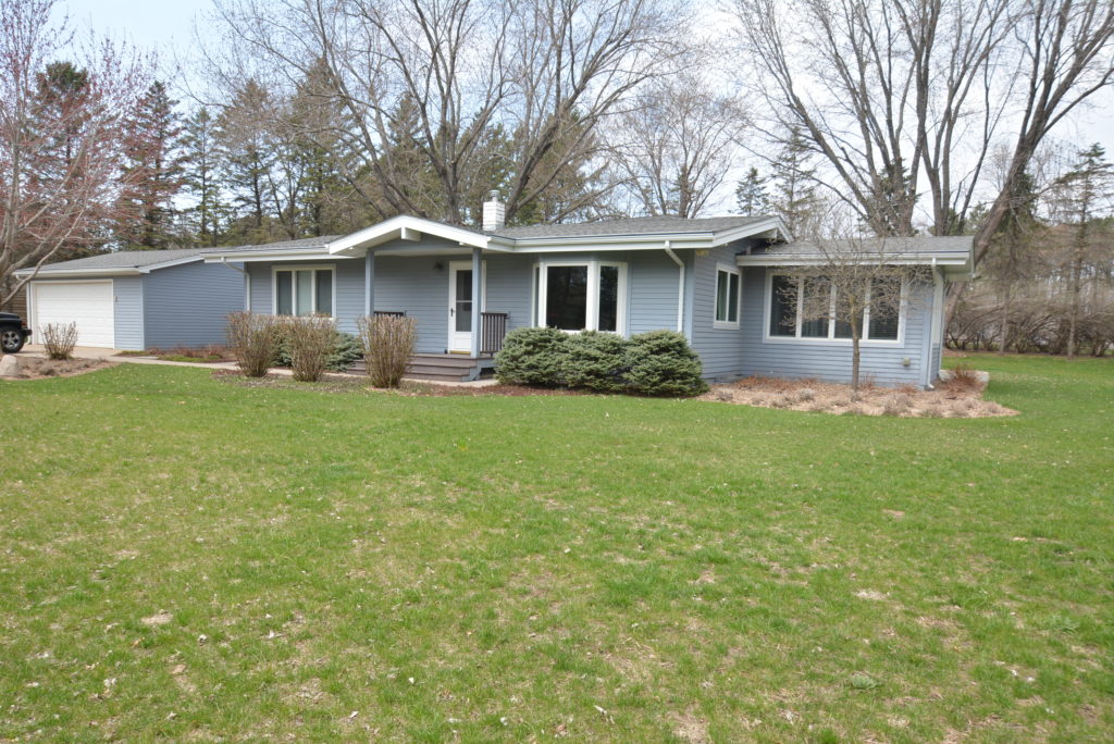 One-level main floor living home for sale in Afton, MN