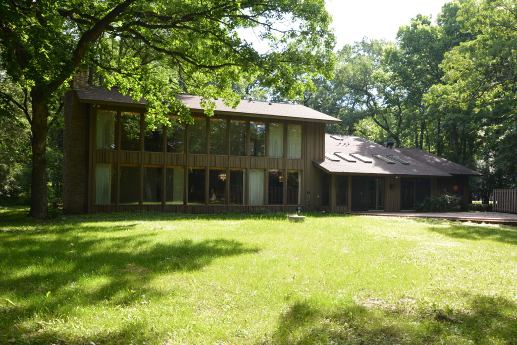 222 Sommers Landing N., Hudson WI home on St. Croix River