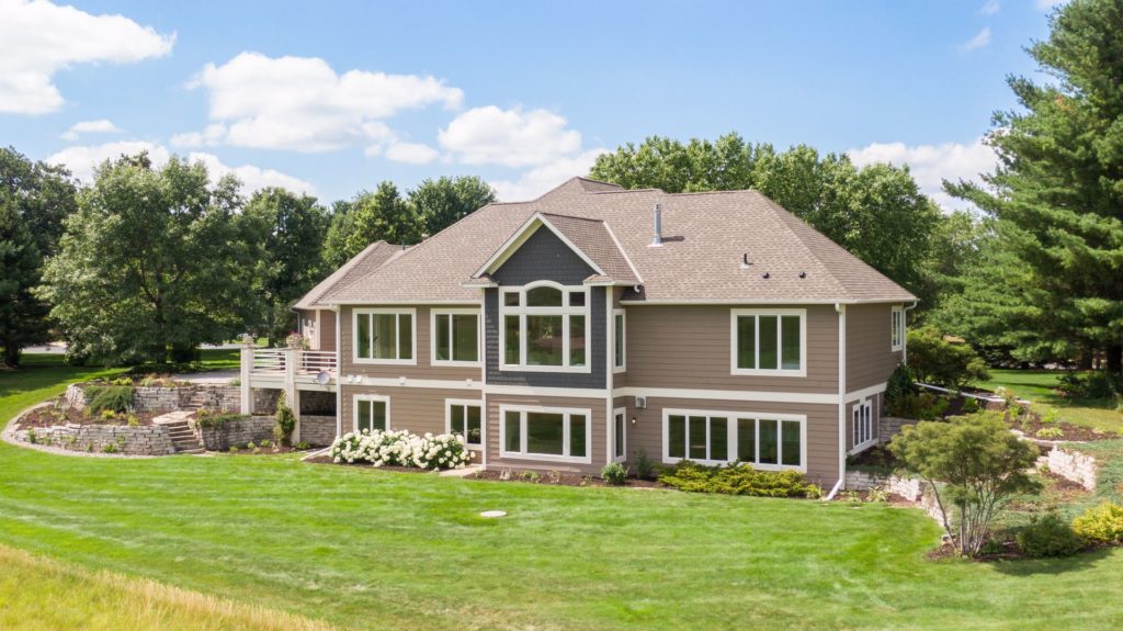 Luxury home in Troy Burne Golf Village